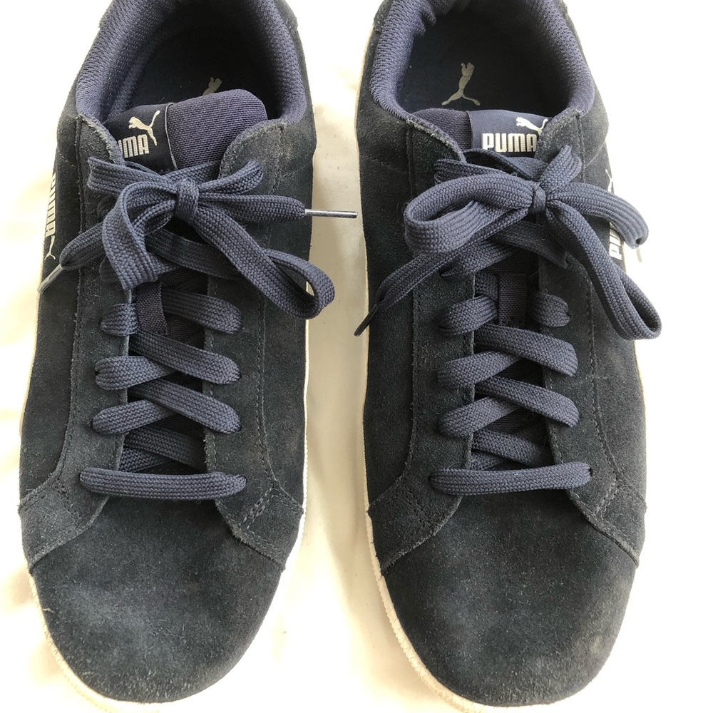 Puma Mens size 11 Shoe sneaker soft foam